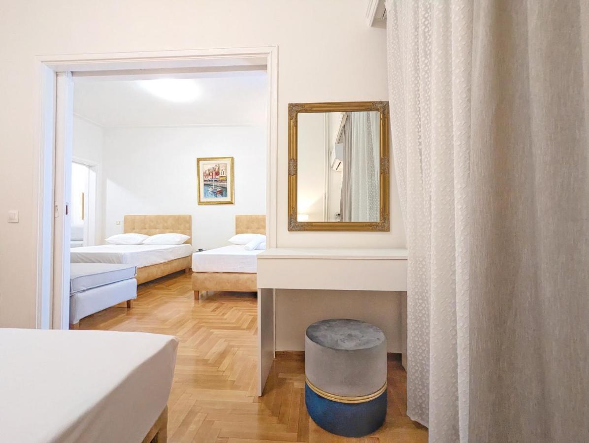 Victroria Grand Palace Apartment Atena Exterior foto