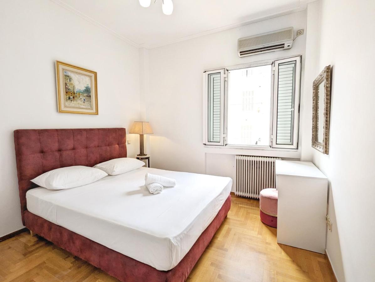 Victroria Grand Palace Apartment Atena Exterior foto
