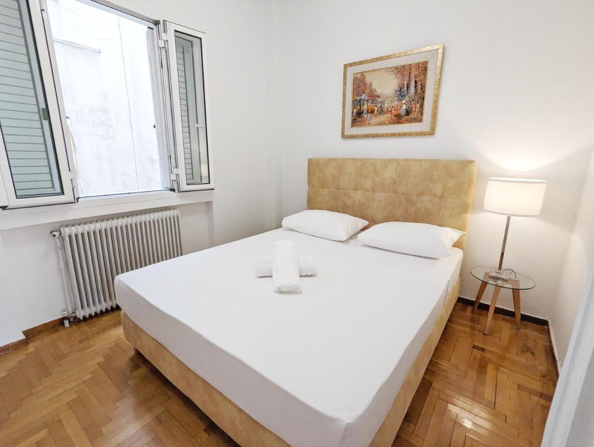 Victroria Grand Palace Apartment Atena Exterior foto